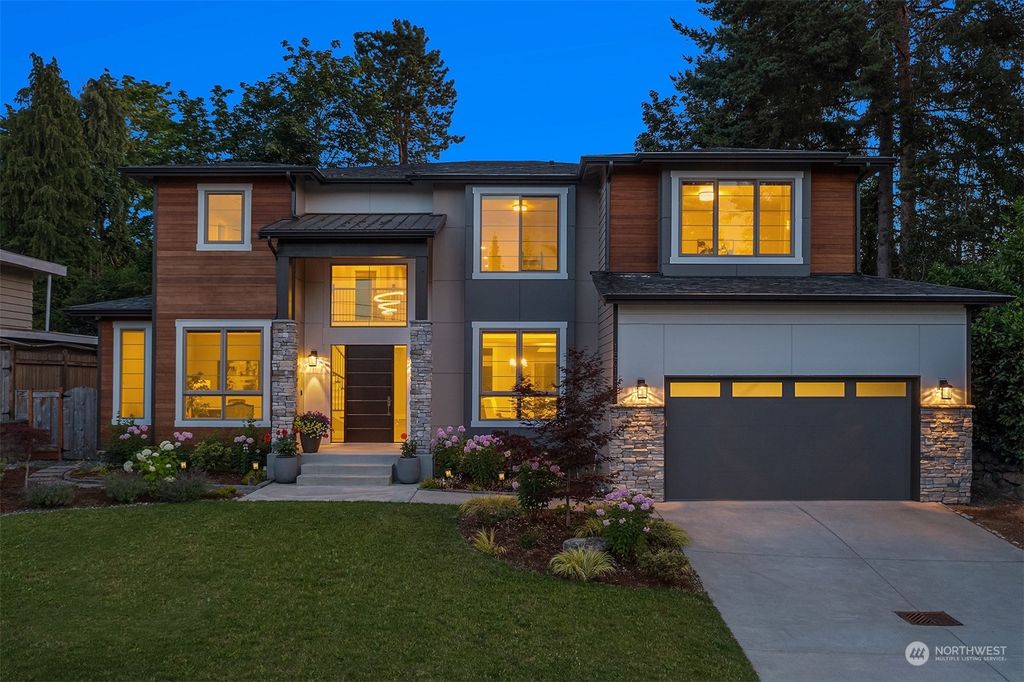 Photo of 15015 SE 45th Place, Bellevue, WA 98006 (MLS # 2148458)