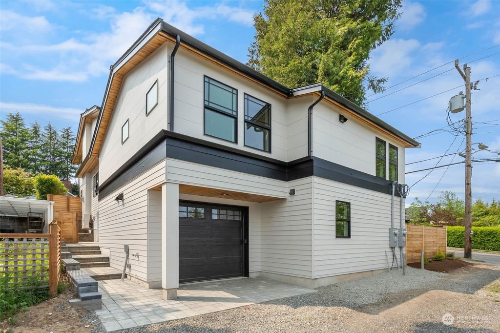 Photo of 3605 NE 70th Street, Seattle, WA 98115 (MLS # 2070457)