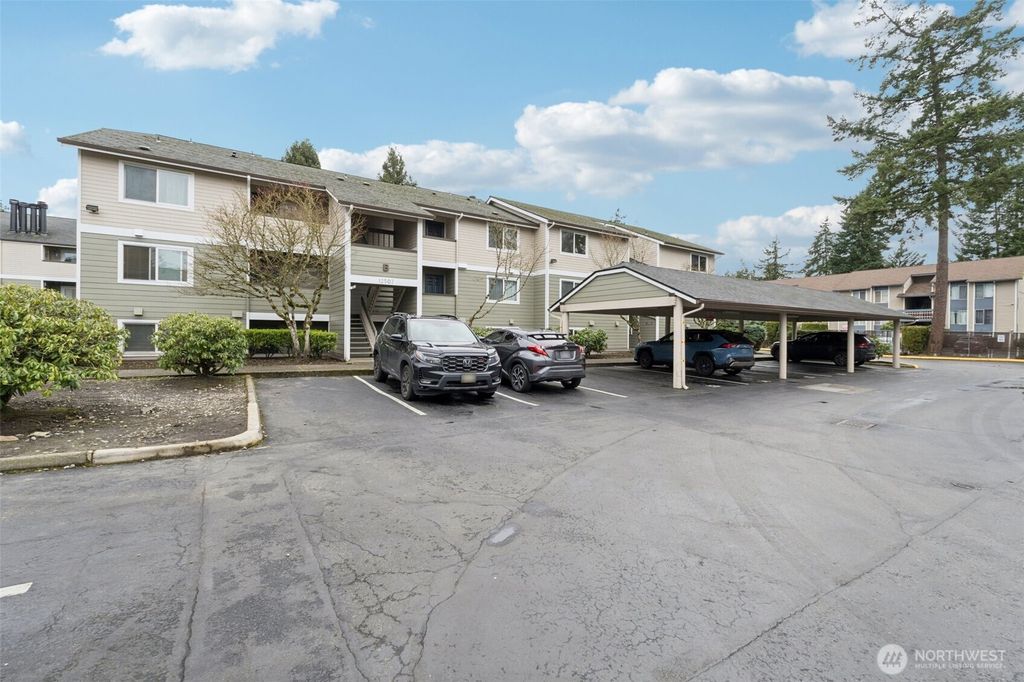 Photo of 12505 NE 143rd Street #B303, Kirkland, WA 98034 (MLS # 2487950)