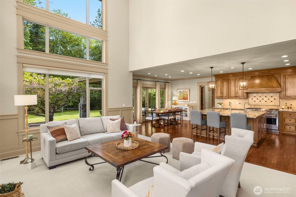 Photo of 10827 NE 108th Street, Kirkland, WA 98033 (MLS # 2429471)