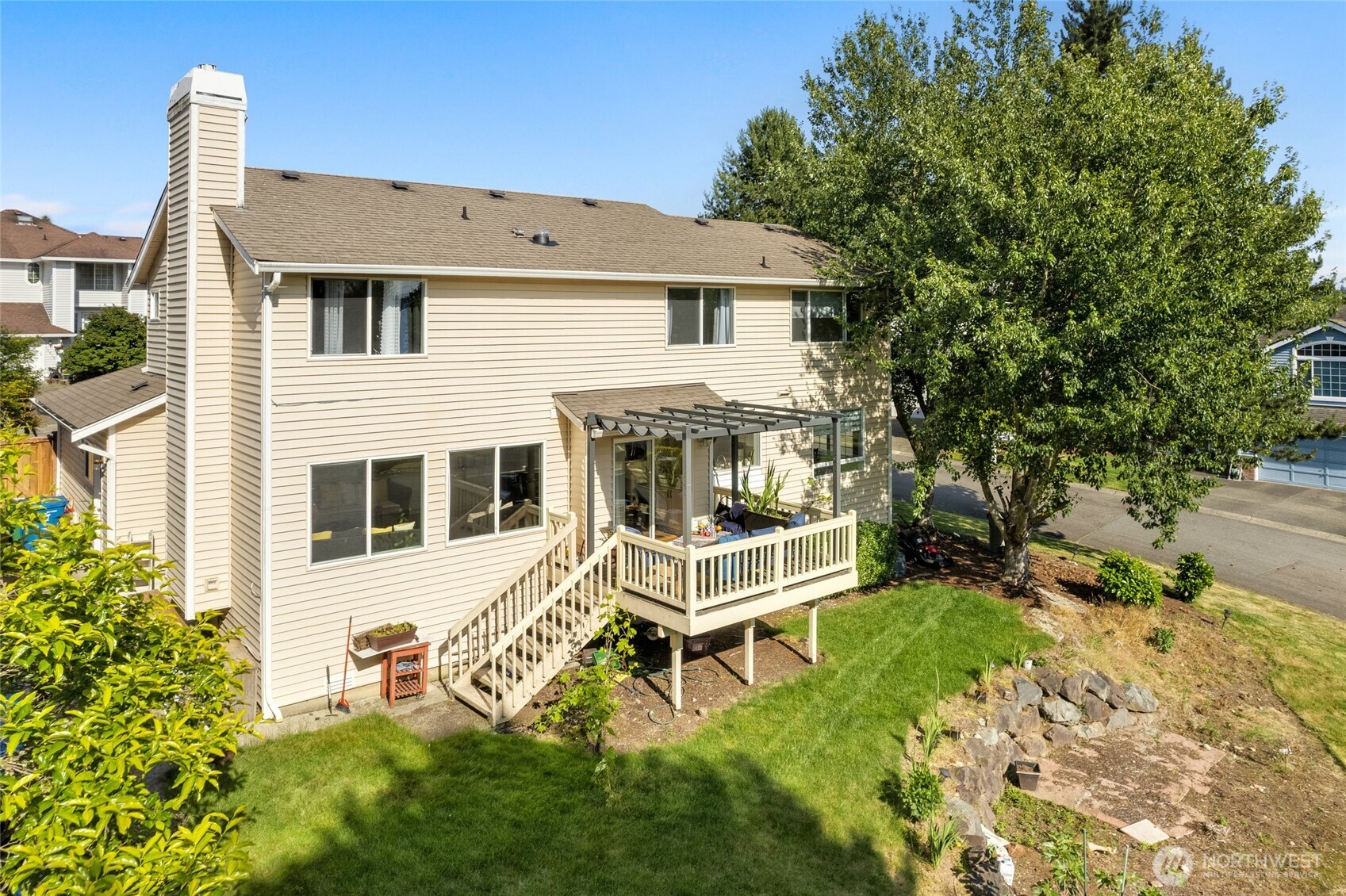 Renton, Washington 98055, United States, 5 Bedrooms Bedrooms, ,3 BathroomsBathrooms,Residential,Active,130216