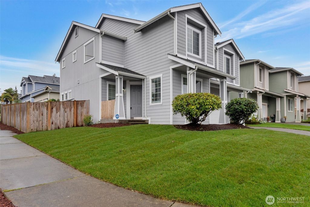 Photo of 2991 S 296th Street, Federal Way, WA 98003 (MLS # 2495524)
