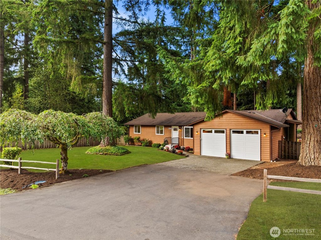 Photo of 22012 Villa Drive, Snohomish, WA 98296 (MLS # 2396414)