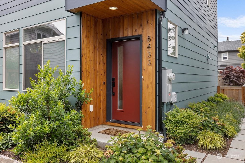 Photo of 8433 22nd Avenue SW, Seattle, WA 98106 (MLS # 2250997)