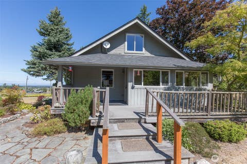 Photo of 31 McFarland Drive, Sequim, WA 98382 (MLS # 2570029)
