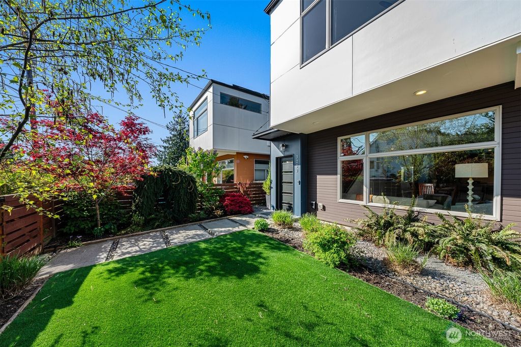 Photo of 3253 McClintock Avenue S, Seattle, WA 98144 (MLS # 2361263)