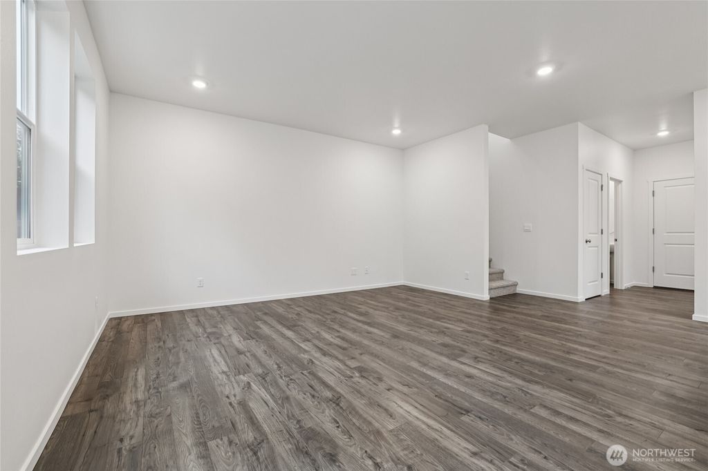 Photo of 10734 188th Street E #1023, Puyallup, WA 98374 (MLS # 2508509)