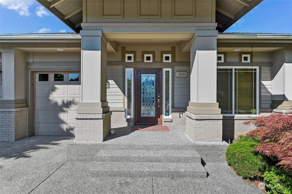 Photo of 23940 NE Greens Crossing Road, Redmond, WA 98053 (MLS # 2285484)