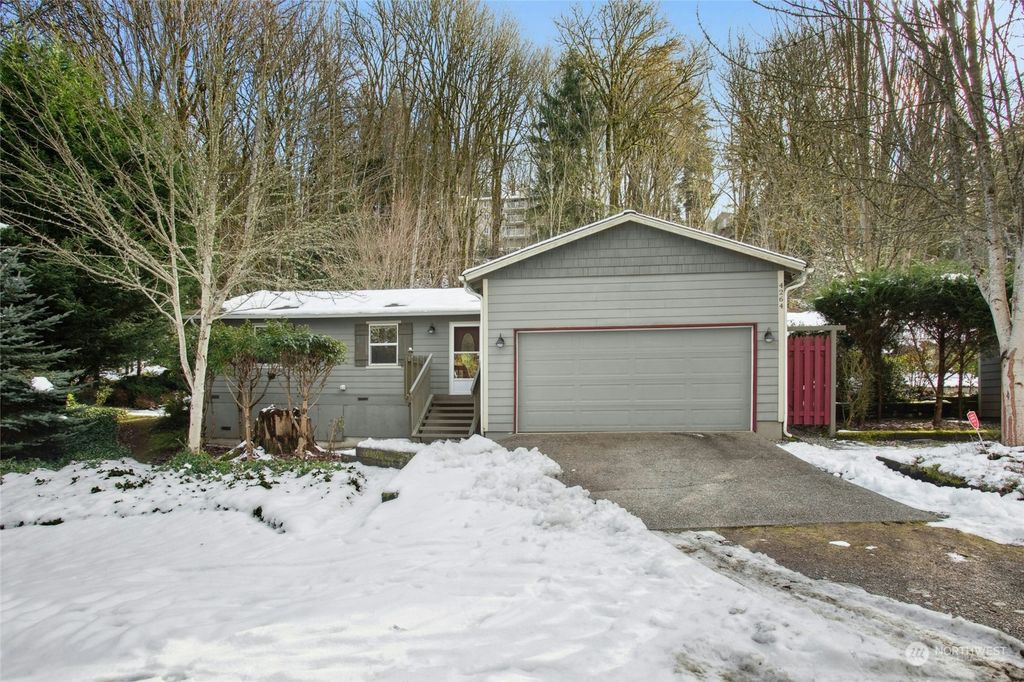 Photo of 4264 152nd Avenue SE, Bellevue, WA 98006 (MLS # 2328703)