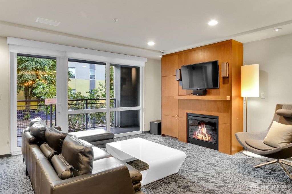 Photo of 76 Cedar Street #808, Seattle, WA 98121 (MLS # 2495537)