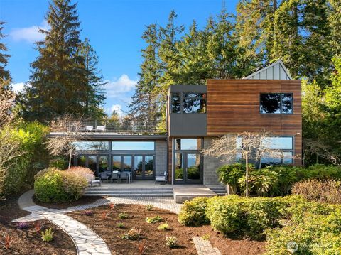 Photo of 7268 Madrona Drive NE, Bainbridge Island, WA 98110 (MLS # 2483148)