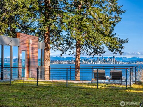 7268 Madrona Drive NE Bainbridge Island WA 98110