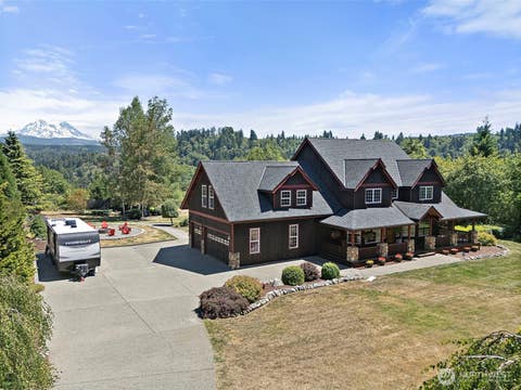 Photo of 10710 417th Street E, Eatonville, WA 98328 (MLS # 2552170)