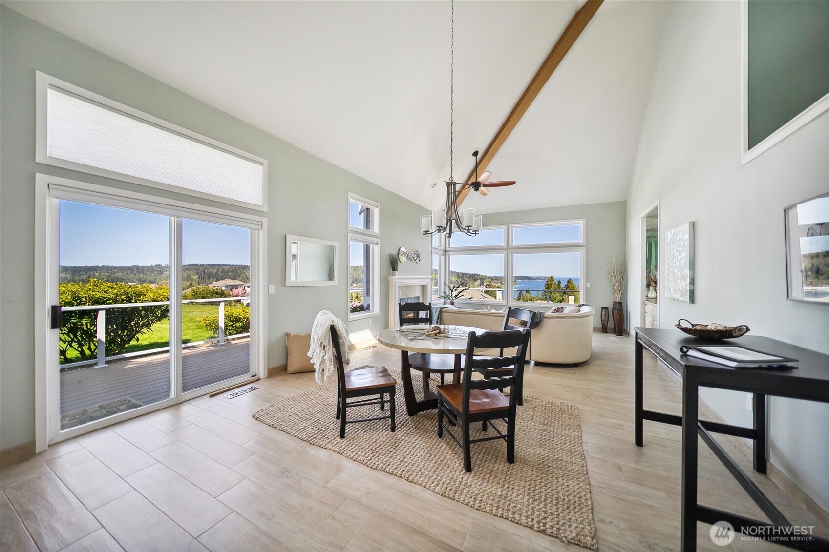 73 Topside Court