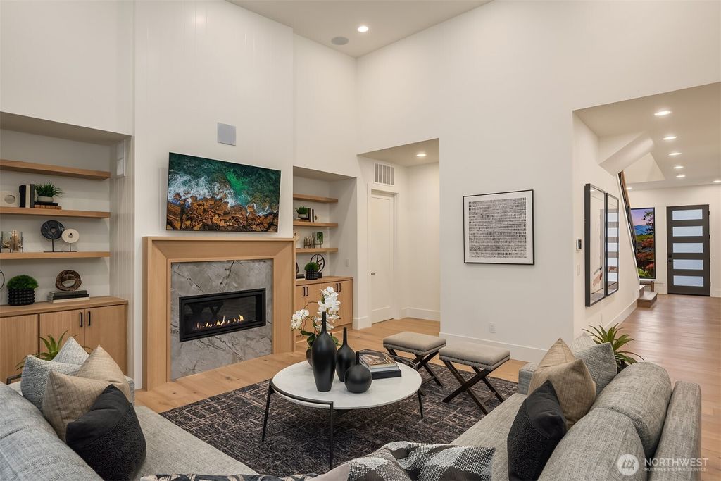 Photo of 2505 166th Avenue SE, Bellevue, WA 98008 (MLS # 2388235)