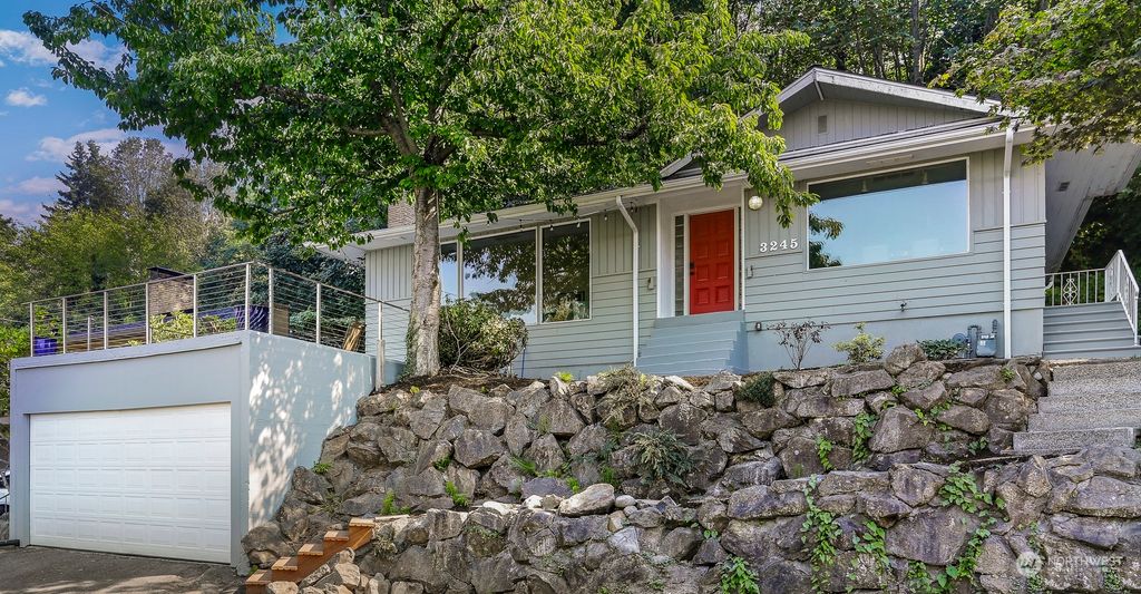 Photo of 3245 NW Esplanade, Seattle, WA 98117 (MLS # 1995548)