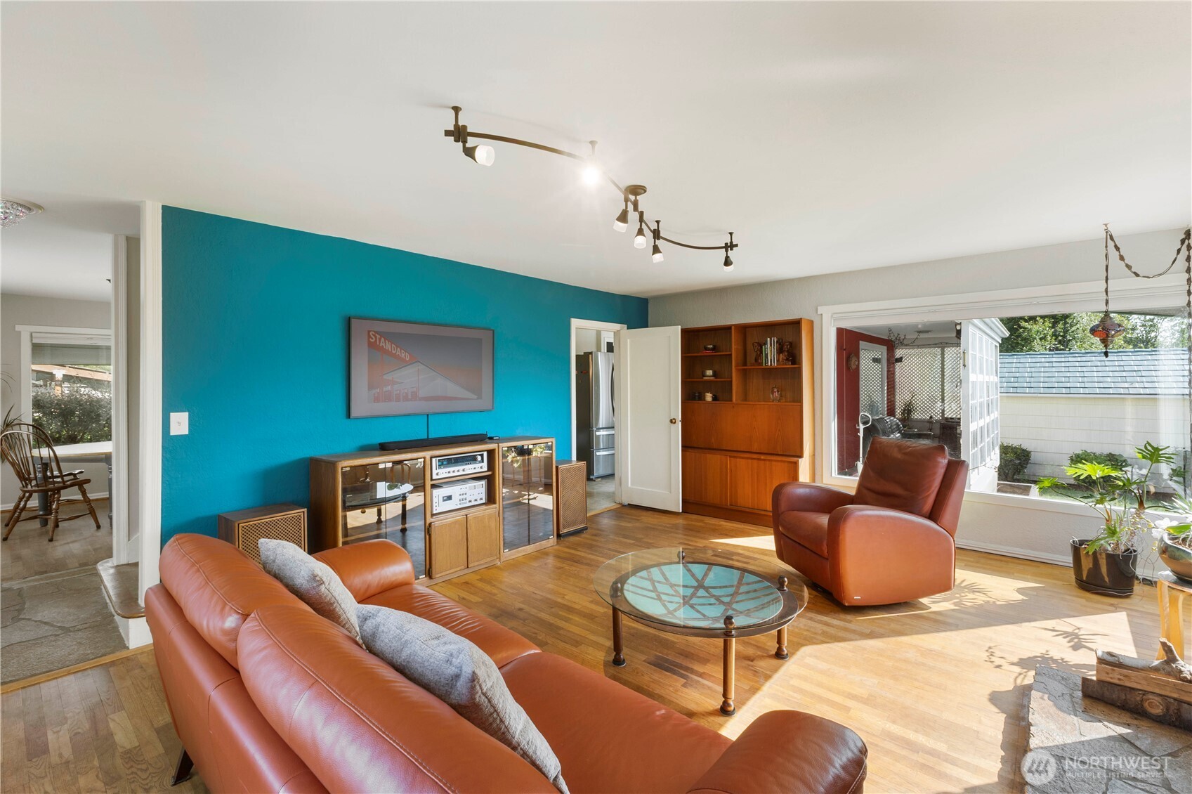 3804 Olympic Boulevard W