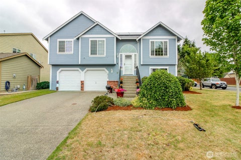 Photo of 18339 71st Avenue E, Puyallup, WA 98375 (MLS # 2551444)