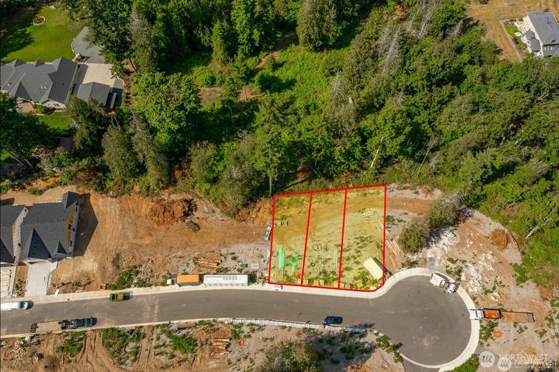 3016 Cedar View Way
