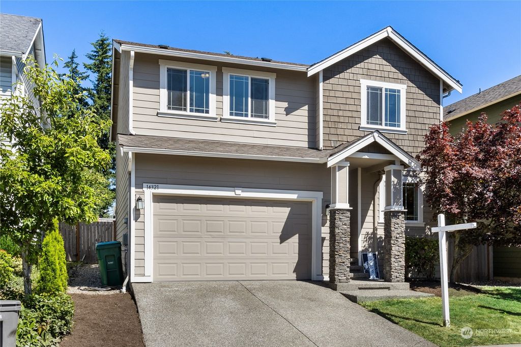 Photo of 14321 11th Place W, Lynnwood, WA 98087 (MLS # 2267111)