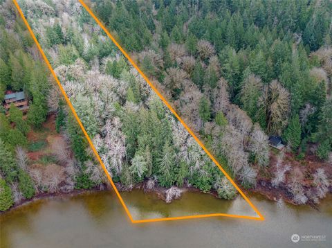 5900 Reynolds Road NW Vaughn WA 98394