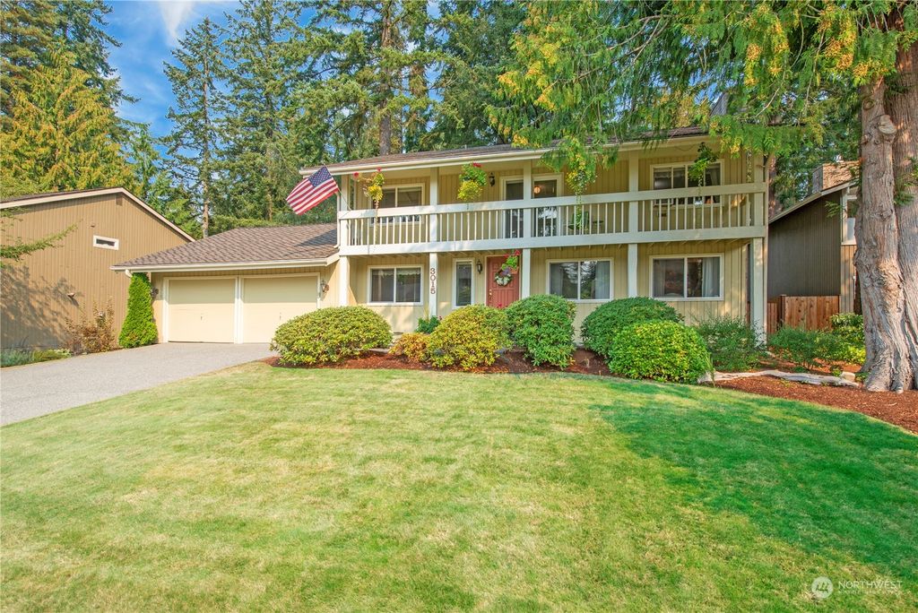 Photo of 3015 149th Street SE, Mill Creek, WA 98012 (MLS # 2127943)
