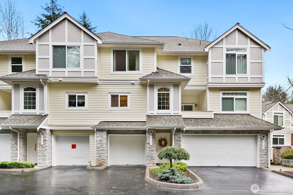 Photo of 6763 SE Cougar Mountain Way #3, Bellevue, WA 98006 (MLS # 2332791)