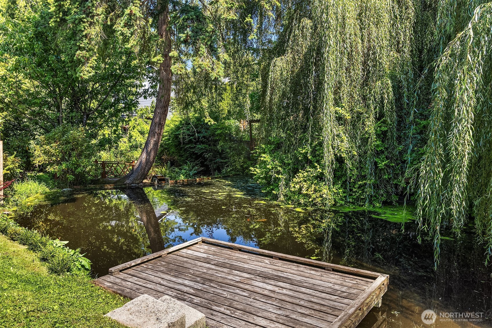 2808 Kennewick Place NE