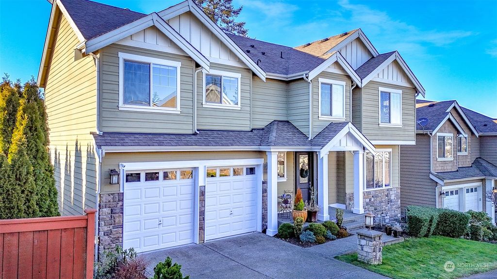 Photo of 1411 Davis Avenue S, Renton, WA 98055 (MLS # 2326633)