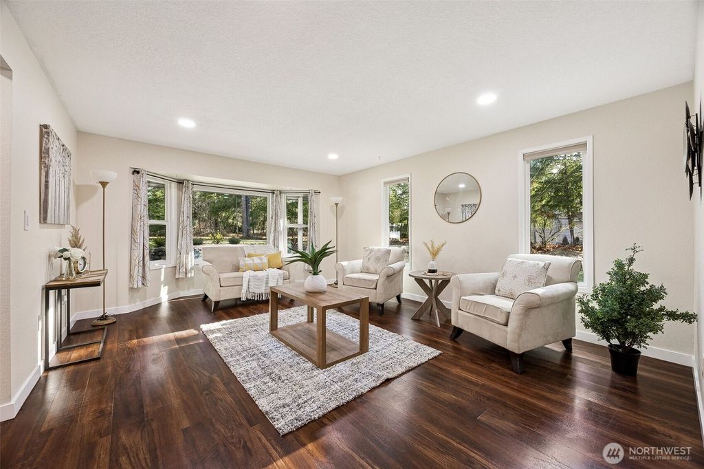 Photo of 31617 200th Avenue SE, Kent, WA 98042 (MLS # 2454907)