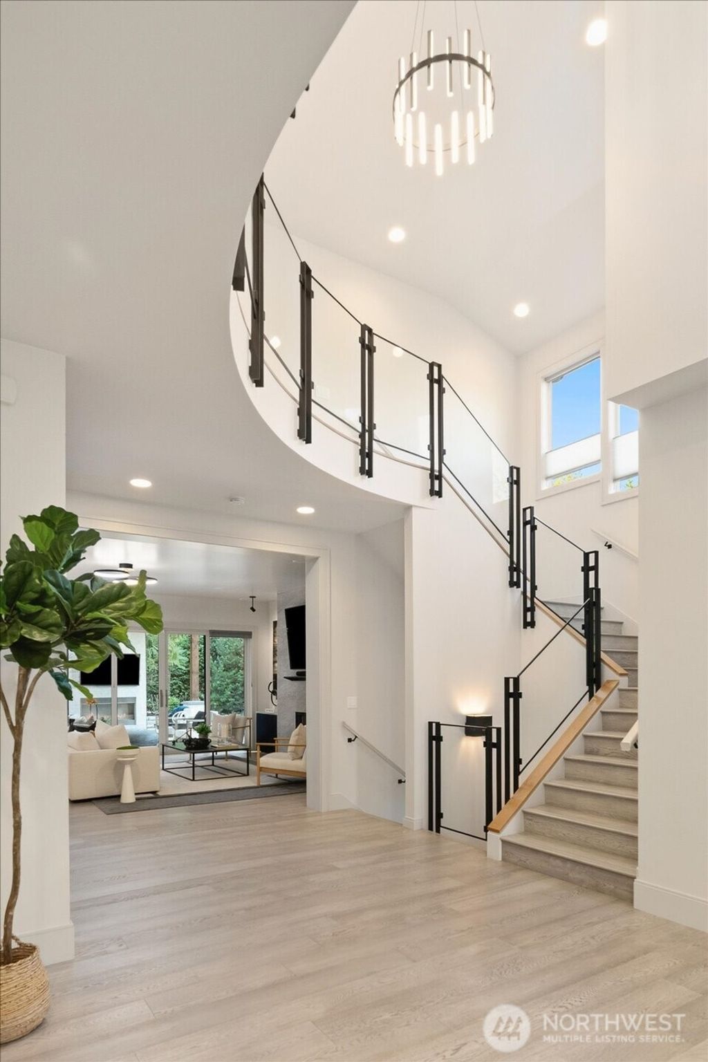 Photo of 1717 99th Avenue NE, Bellevue, WA 98004 (MLS # 2476938)