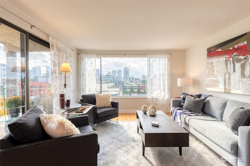 Photo of 610 Aloha Street #401, Seattle, WA 98109 (MLS # 2013439)