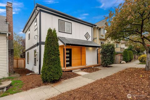 Photo of 161 18th Avenue, Seattle, WA 98122 (MLS # 2451257)