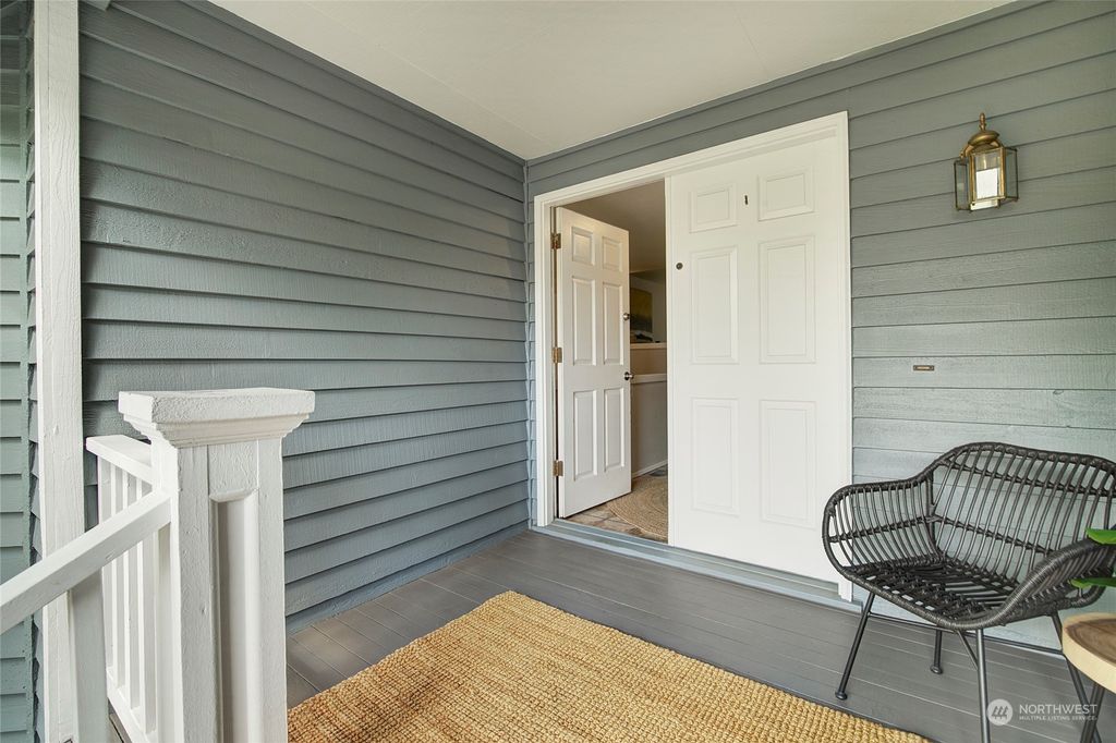 Photo of 4635 190th Avenue SE, Issaquah, WA 98027 (MLS # 2143780)