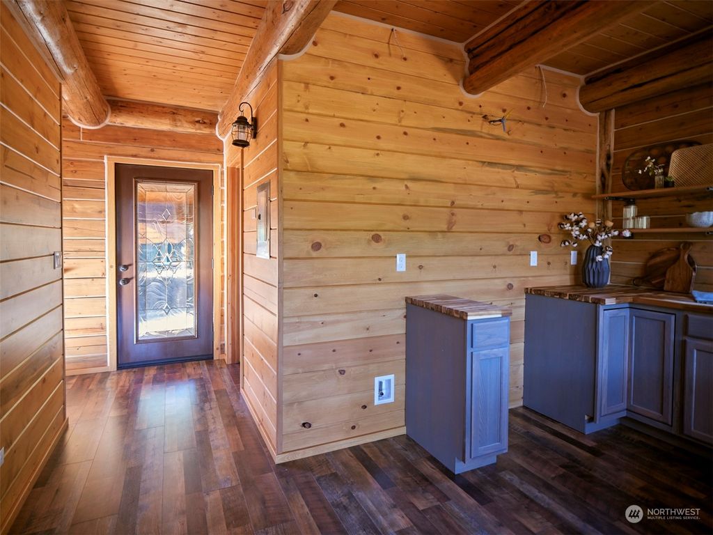 listing image 9366651800363306206