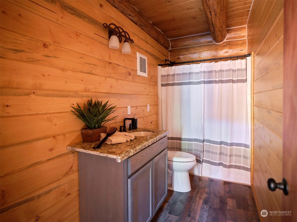 listing image 9368401601233274195