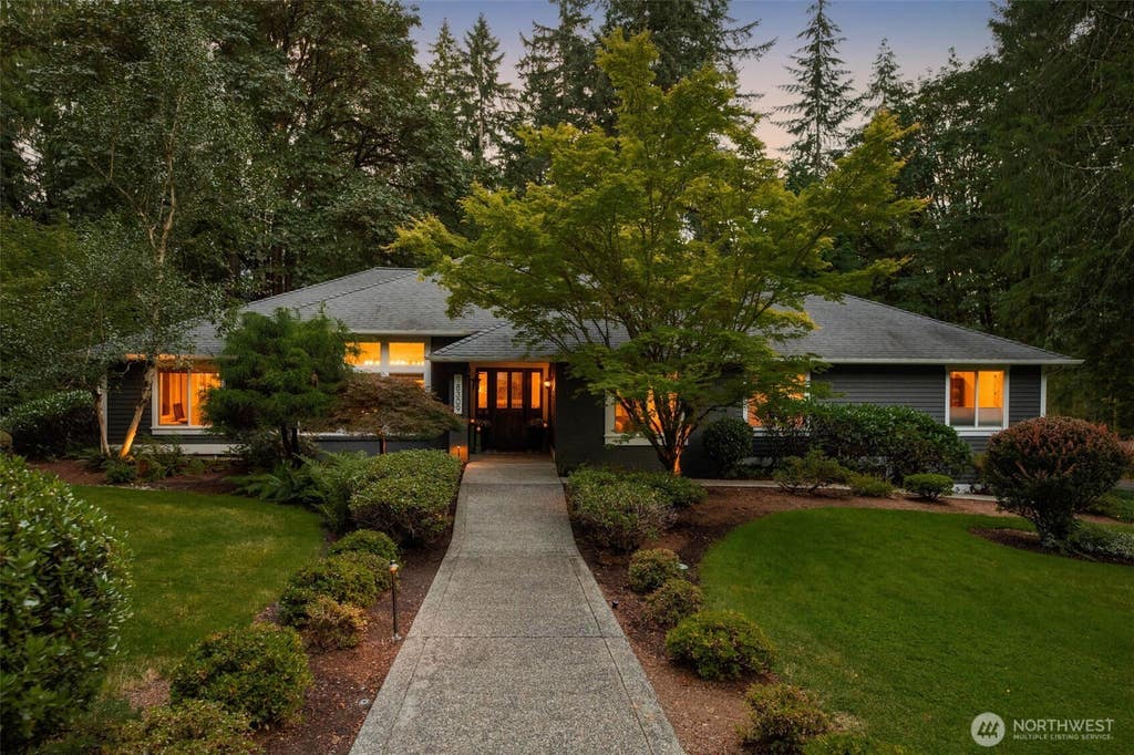 Photo of 18309 NE 136th Street, Woodinville, WA 98072 (MLS # 2561085)