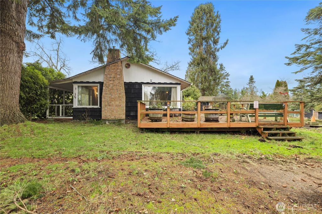 Photo of 5025 6th Avenue NW, Tulalip, WA 98271 (MLS # 2467947)