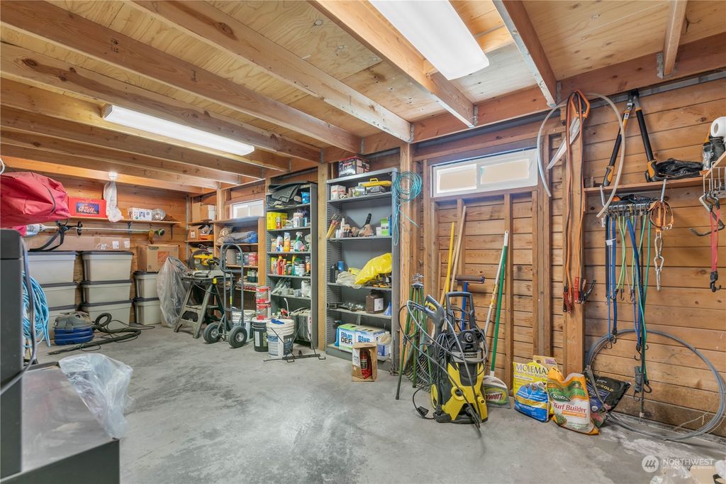 listing image 9368947242193141218
