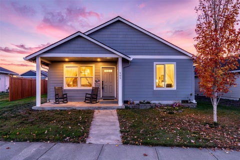 Photo of 505 Herren Avenue, Winlock, WA 98596 (MLS # 2595861)