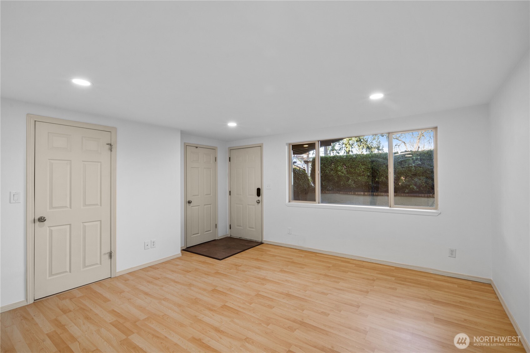 3834 175th Avenue NE 22