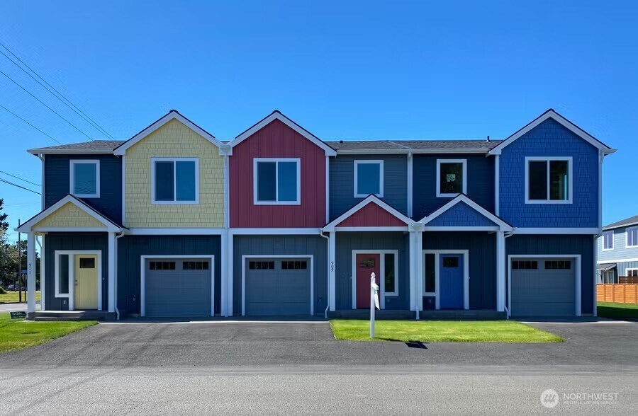 909 Washington Avenue S