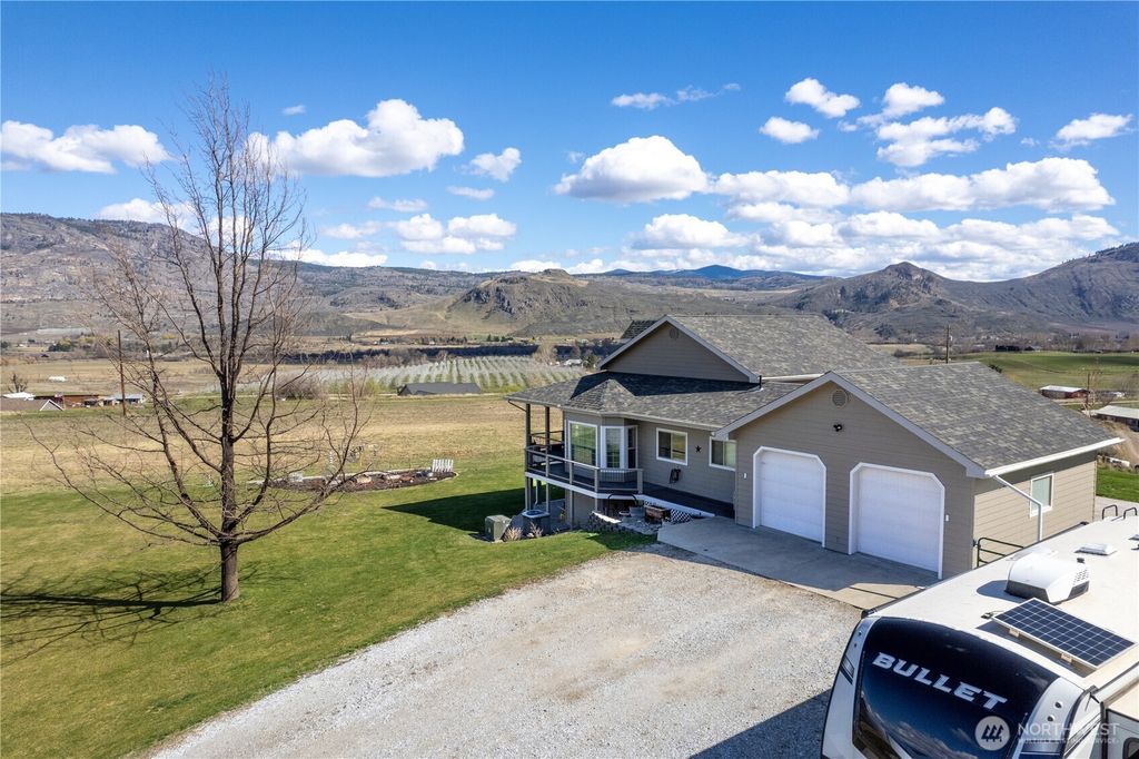 Photo of 31 Rooster Flats Rd, Oroville, WA 98844 (MLS # 2497889)