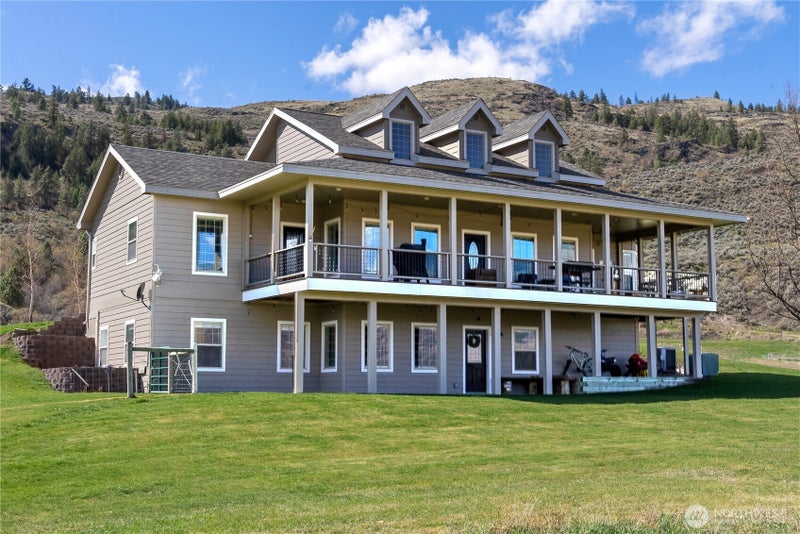 31 Rooster Flats