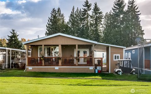 Photo of 2101 S 324th Street #53, Federal Way, WA 98003 (MLS # 2448667)