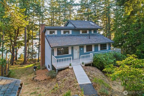 Photo of 309 Afterglow Drive, Friday Harbor, WA 98250 (MLS # 2426289)