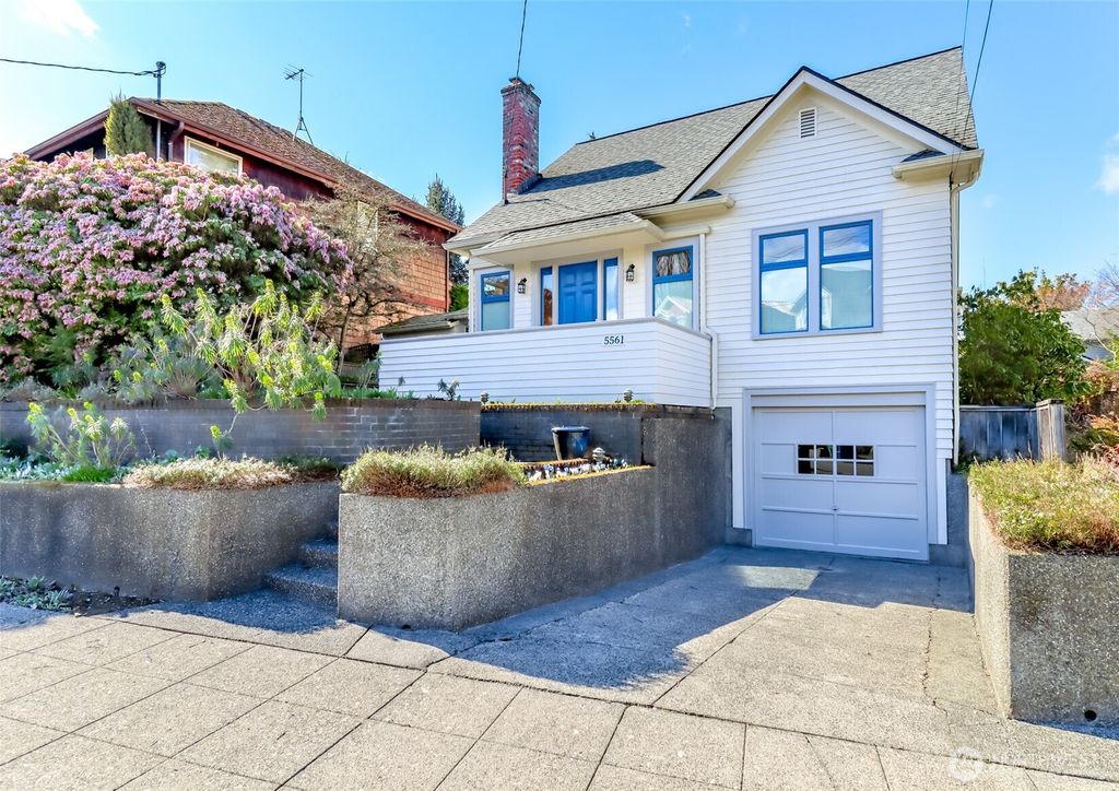 Photo of 5561 Wallingford Avenue N, Seattle, WA 98103 (MLS # 2341664)
