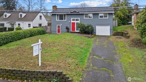 13729 8th Avenue S Burien WA 98168