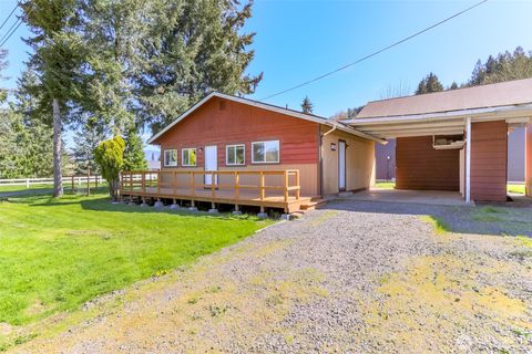 Photo of 130 Village Road, Mossyrock, WA 98564 (MLS # 2507569)