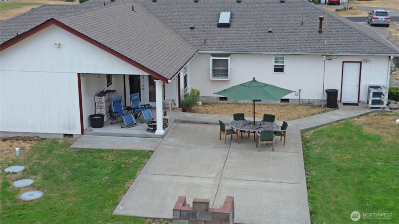 9214 Applegate Loop SW